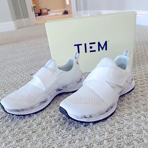 New, never worn White Marble Tiem Spin Shoes